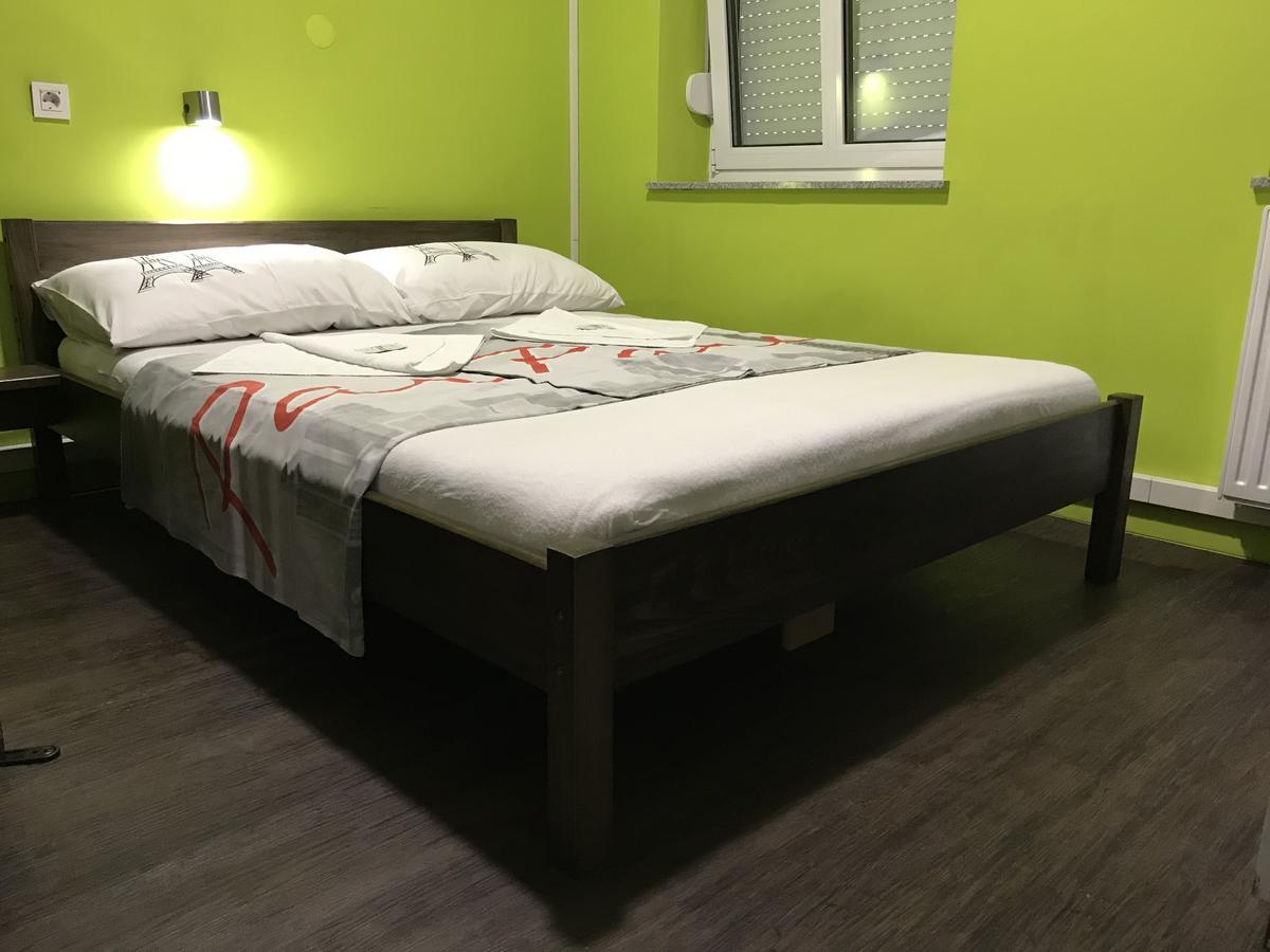 Hostel Paris Ζάγκρεμπ Εξωτερικό φωτογραφία